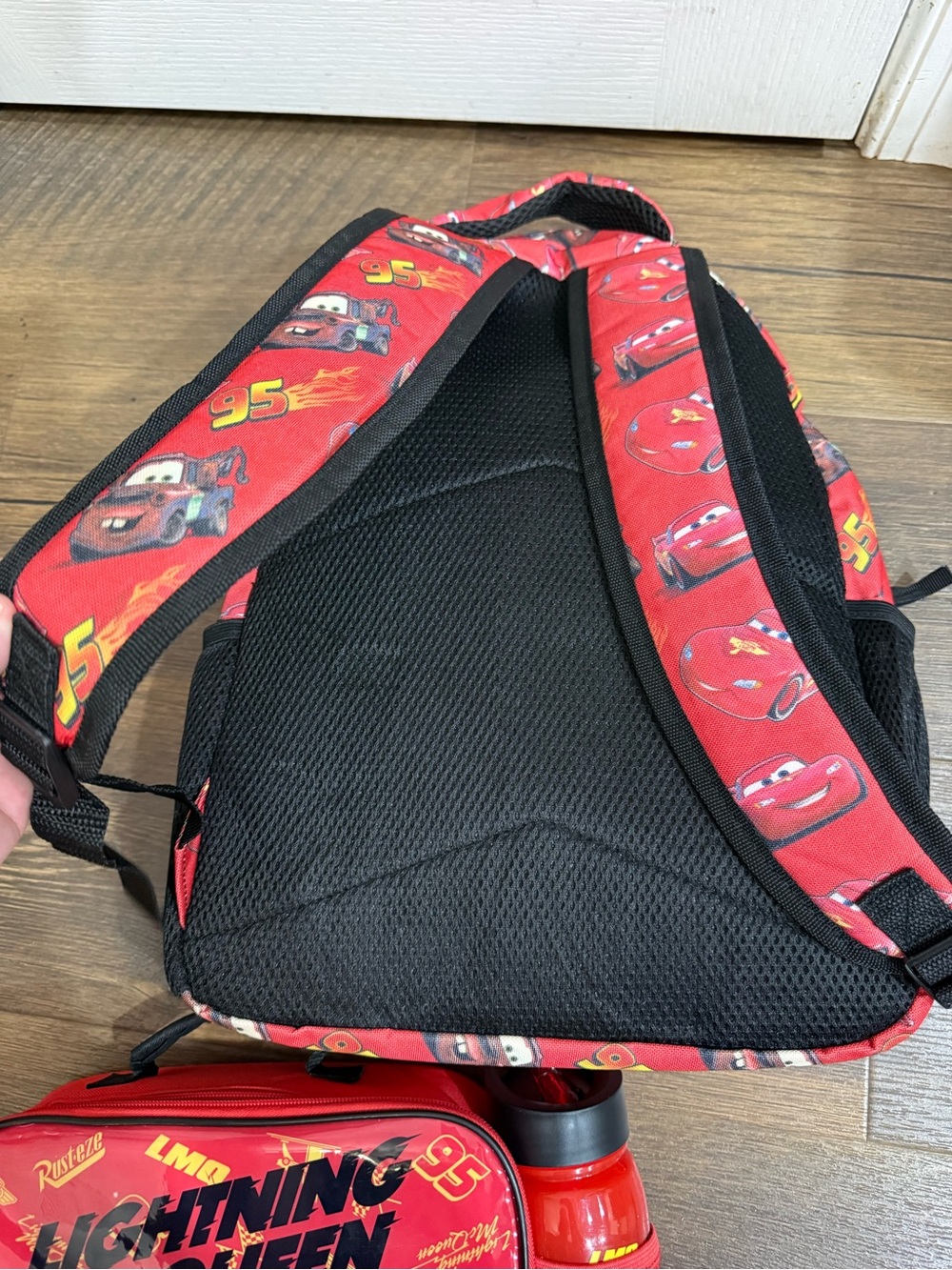Lightning McQueen Bookbag and Lunchbox EUC - Picture 4 of 8